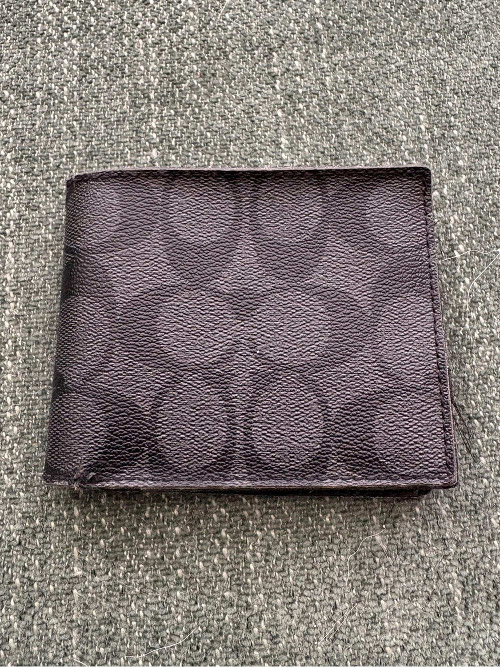 Coach Men's Signature Bi-Fold Wallet in Black